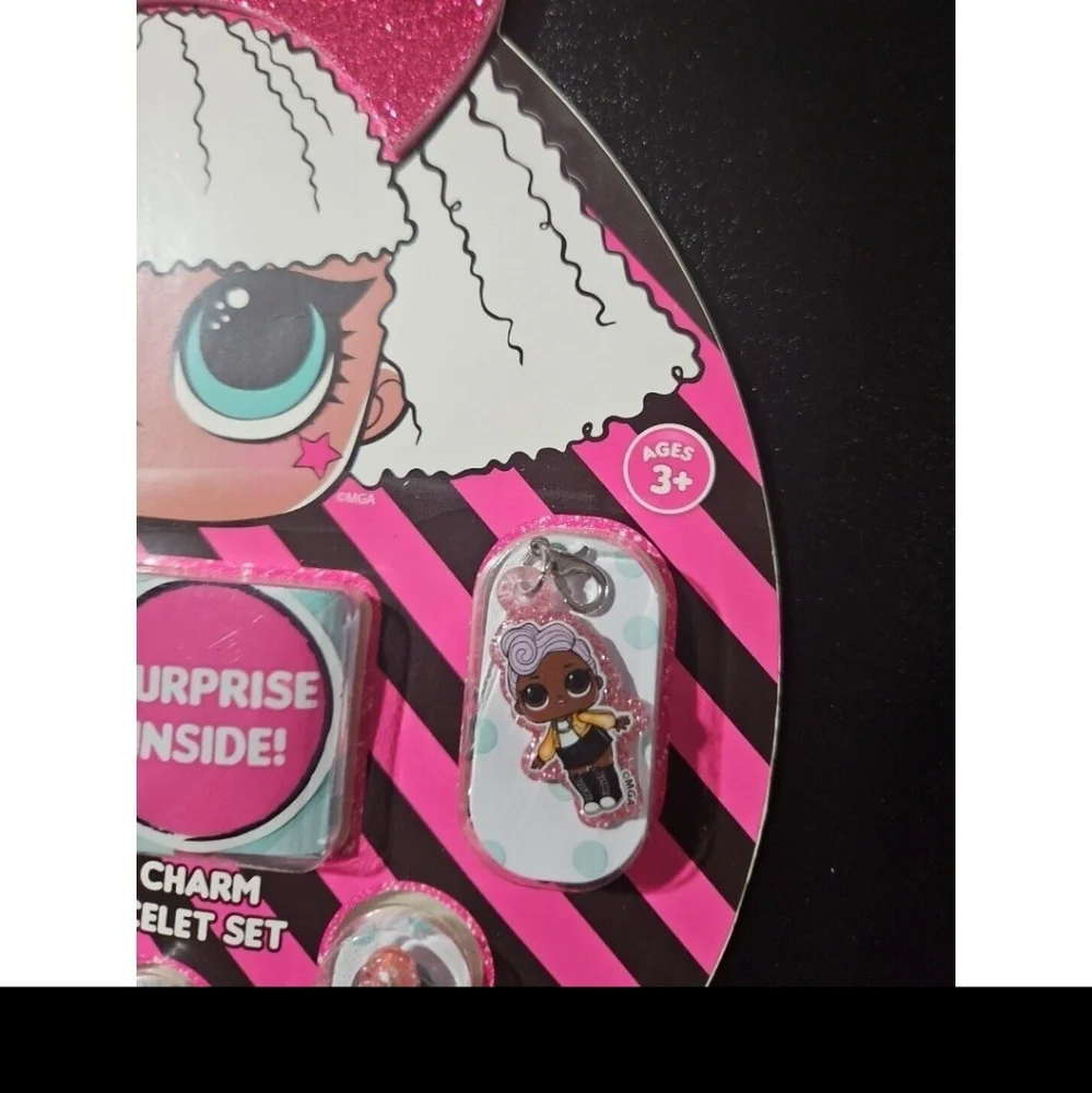 LOL Surprise Interchangeable Charm Necklace and Bracelet Set with Surprise - NEW